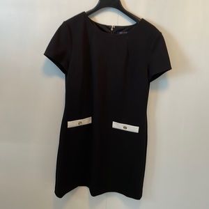 Cute Tommy Hilfiger short sleeve dress